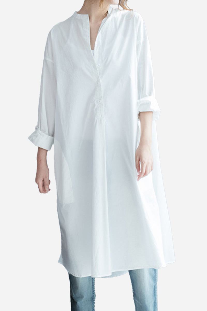 One size pure cotton long shirt with oversized fit and button-front design