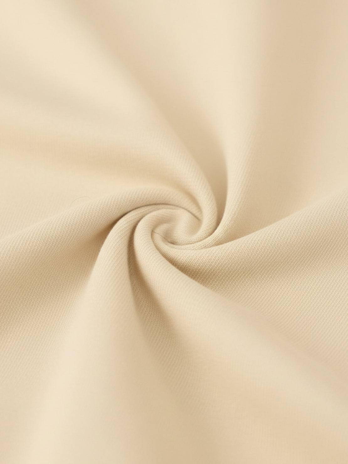 Wrinkle-free polo set with structured two-piece design in breathable fabric