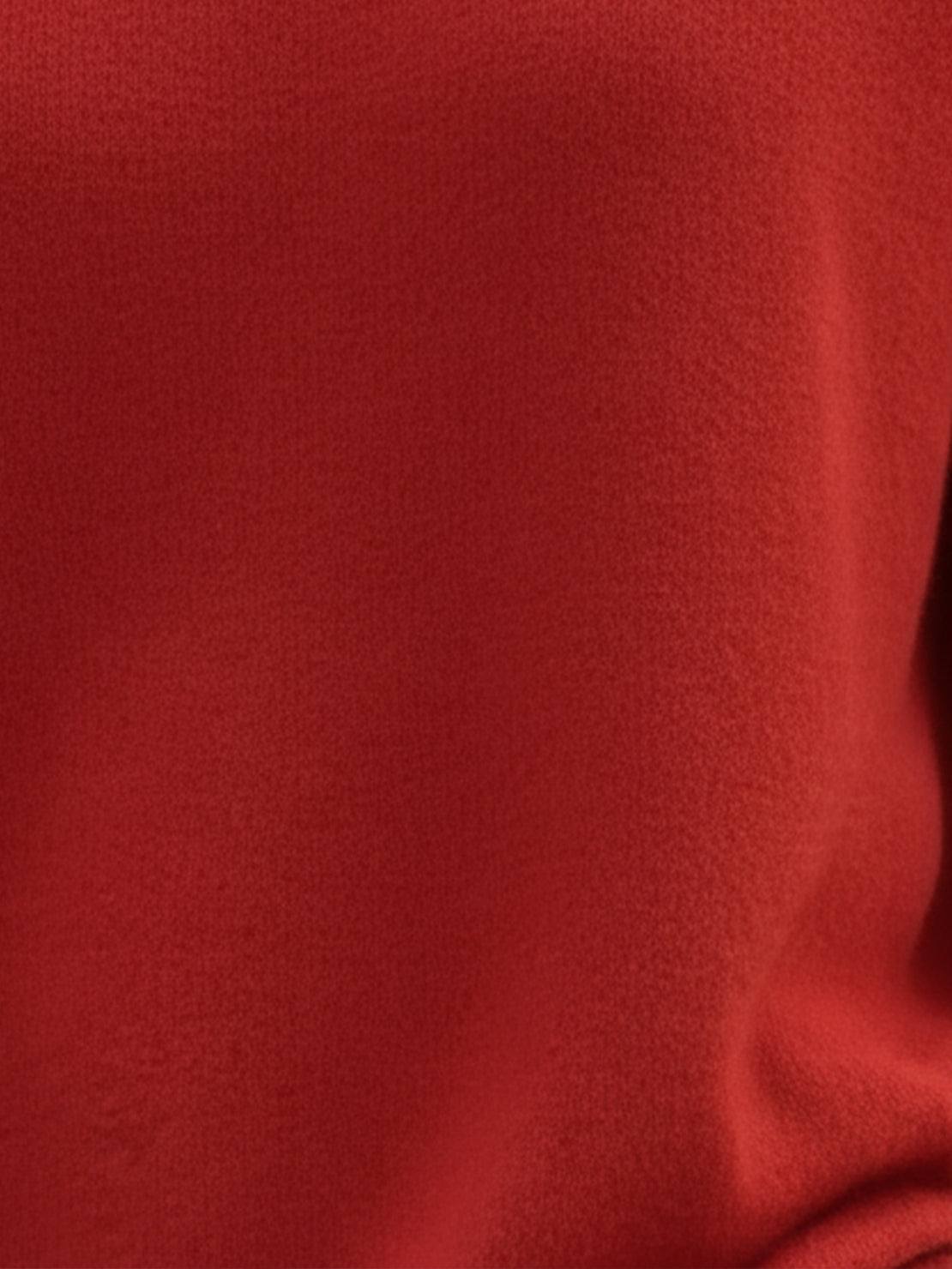 Oversized crew neck knit sweater with drop-shoulder sleeves and ribbed cuffs in neutral color