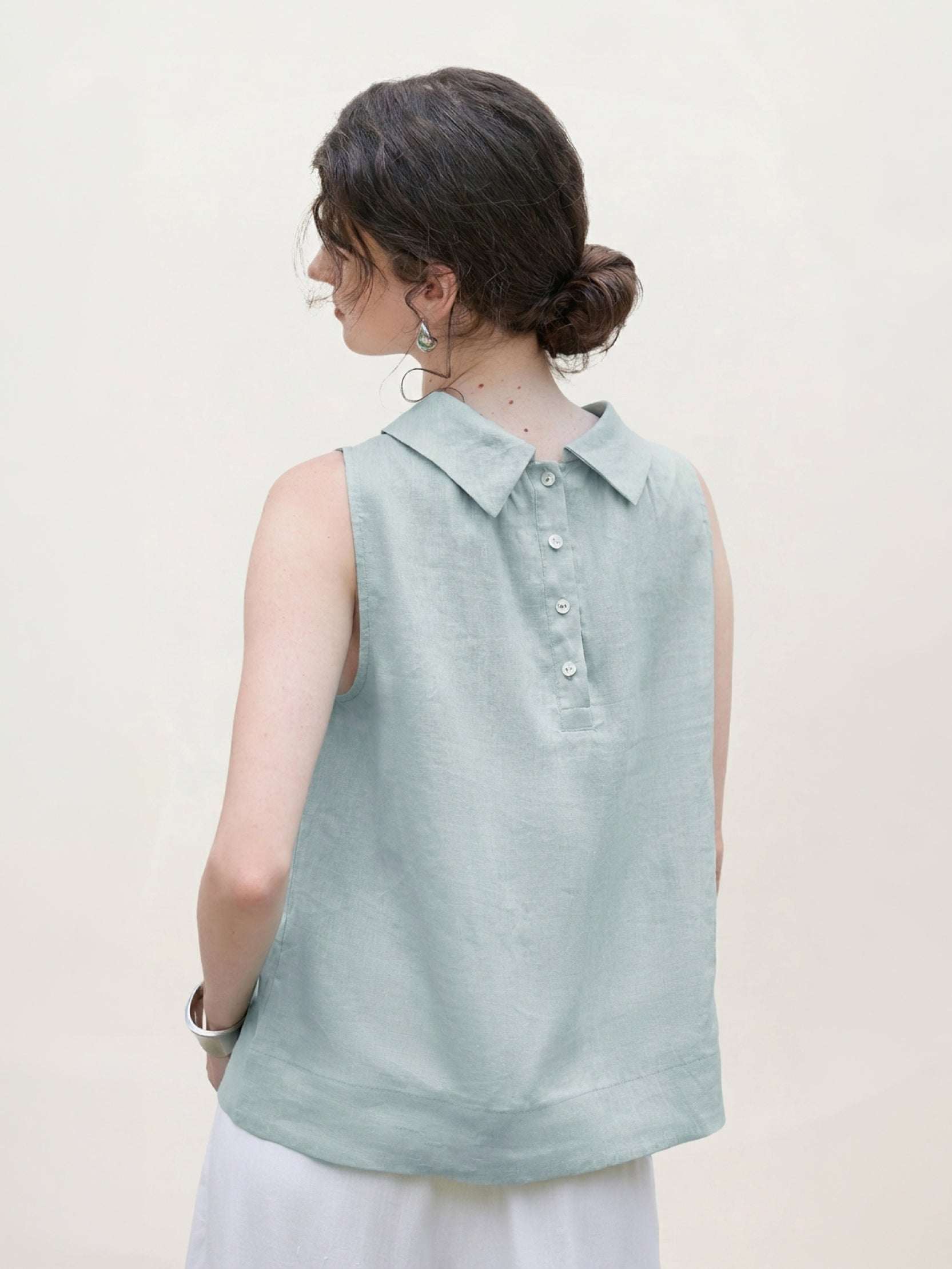 100% linen sleeveless top with cowl collar and boxy fit