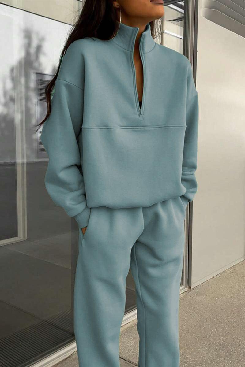 Classic Airplane Set soft-touch cotton blend tracksuit with high collar zipper pullover and tapered joggers in mint green