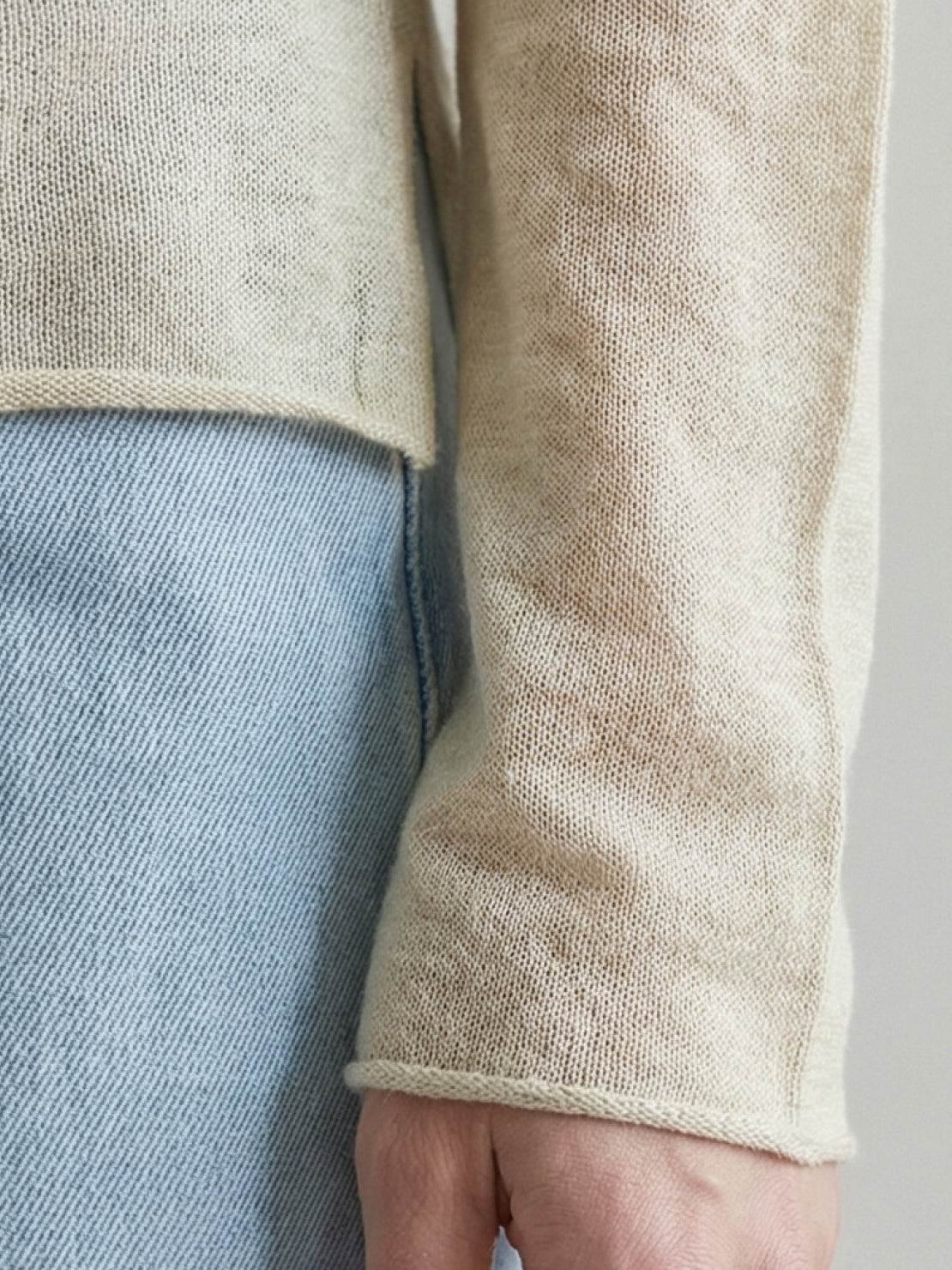 Organic linen Henley top in fine knit with relaxed fit and side slits for breathable comfort