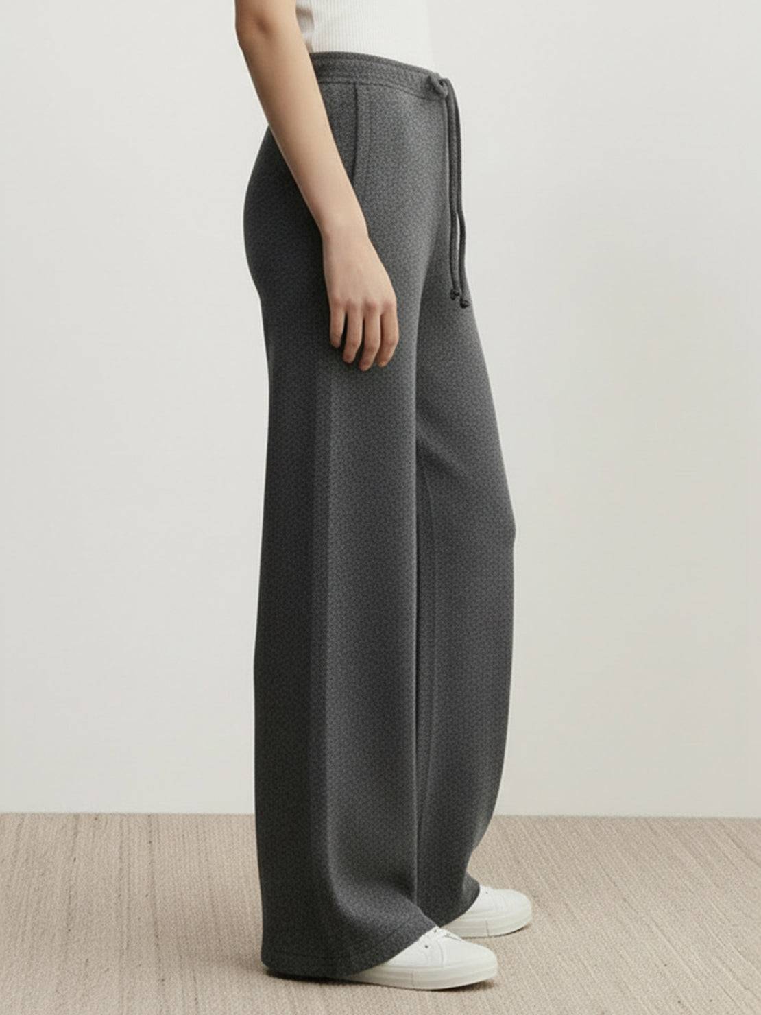 Lightweight wool wide leg pants in soft wool-lyocell blend with relaxed fit and brushed surface