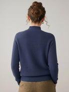 Lightweight 100% Italian cashmere sweater with mock-neck and regular fit