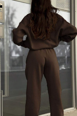 Athleisure at its Finest: Cotton-Blended Two-Piece Tracksuit