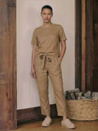 Monochrome two-piece set in breathable cotton-linen blend fabric