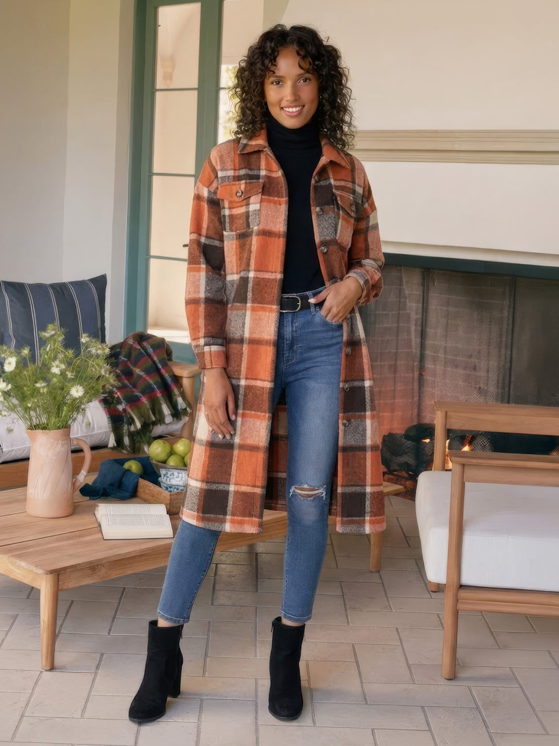 Oversized medium-length blue plaid overshirt in wool-blend fabric with relaxed fit and functional pockets